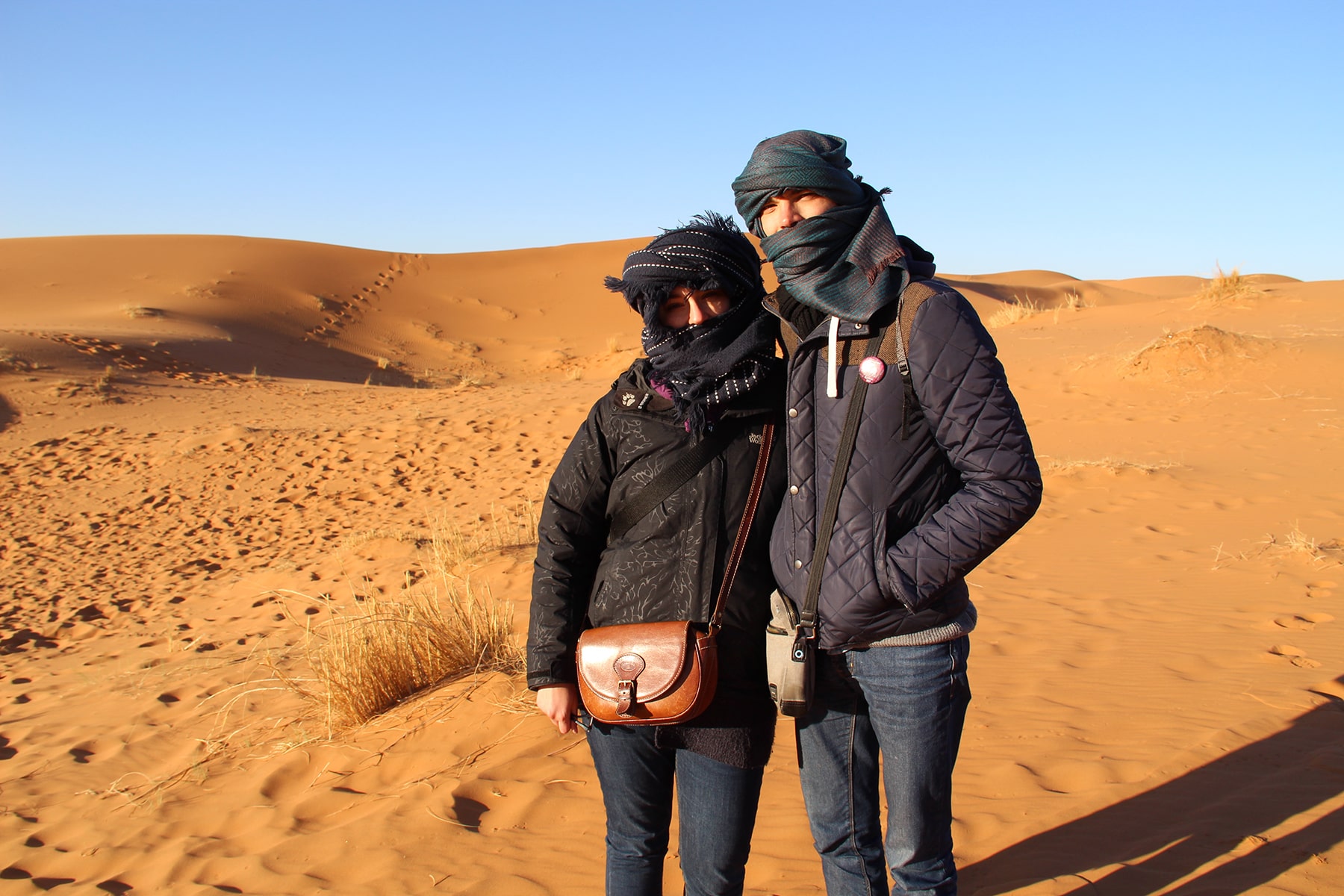 Noi a Merzouga (deserto del Sahara) durante l'inverno