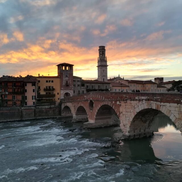 Sunset on the oldest bridge - Verona